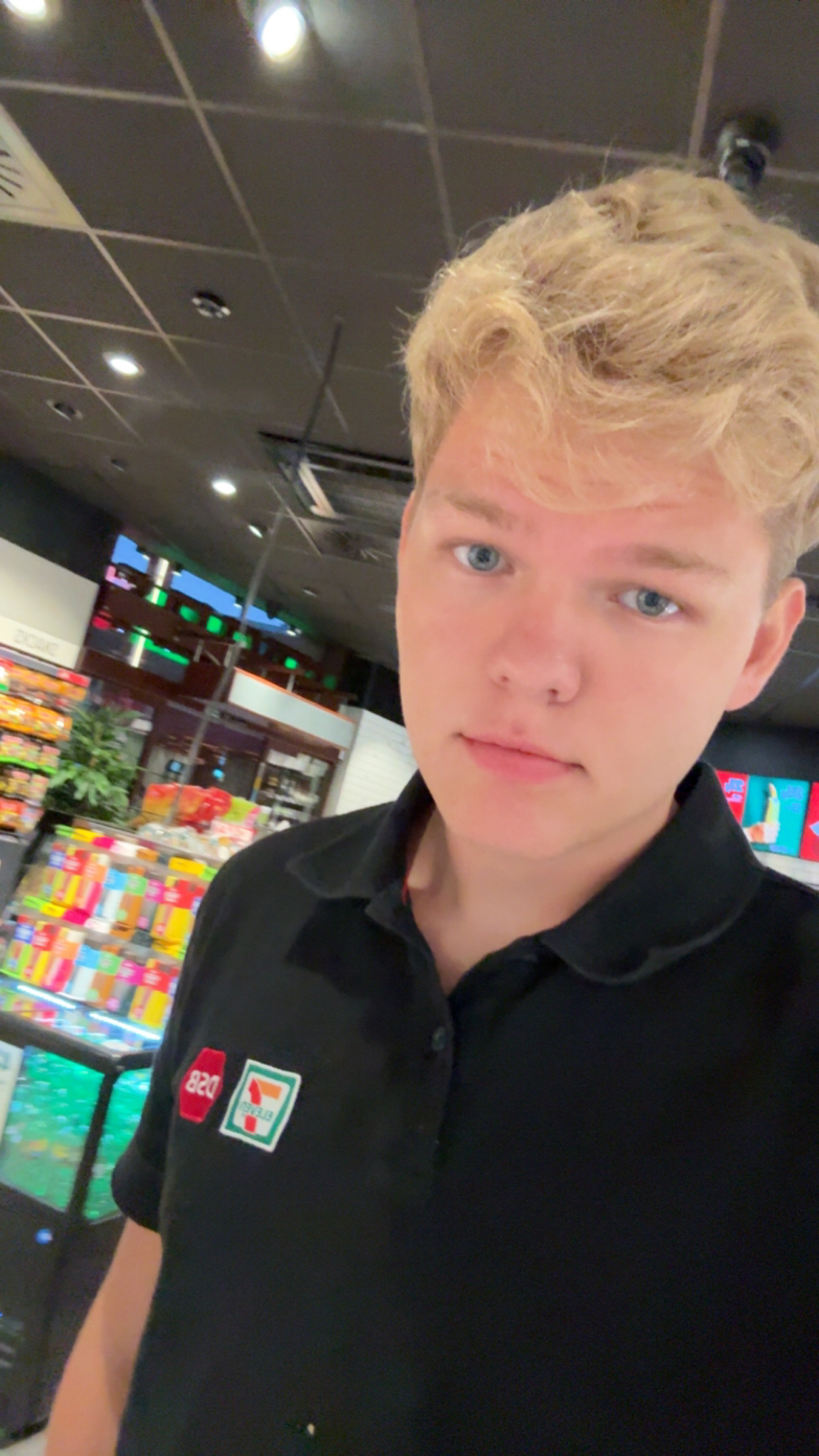 Billede af Lasse i 7-11 uniform